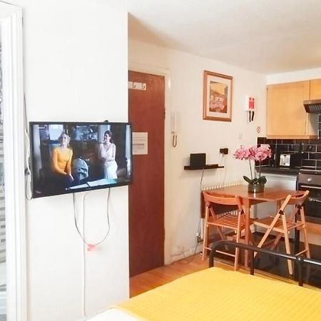Venus 218 Flat 4 At Marble Arch Apartment ลอนดอน ภายนอก รูปภาพ